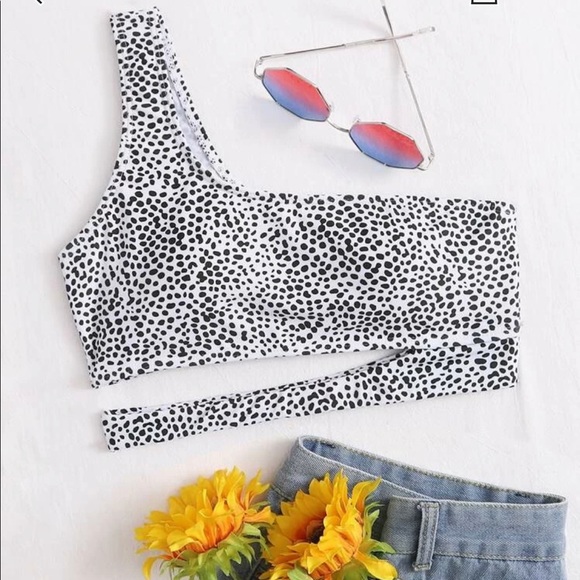 SHEIN Other - SHEIN animal print one shoulder bikini top